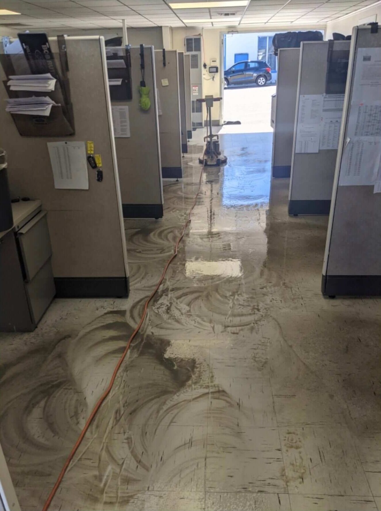 549571907_723597784068142_4882717185109444537_n